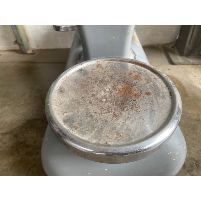 Mid-20th Century Industrial Italian Scale from Berretta, 1950s For Sale - Image 12 of 15
