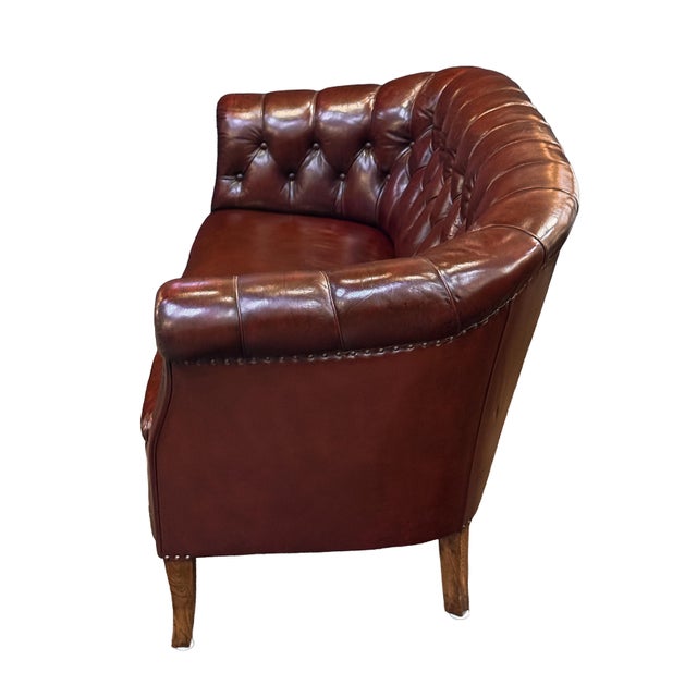 Early 20th Century Swedish Chesterfield Sofa or Settee of Tufted Patinated Oxblood Leather For Sale - Image 5 of 15