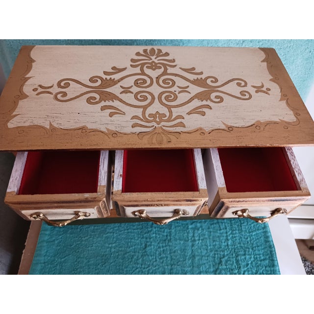 Vintage 5 Drawer Florentine Jewelry Chest Case, Lined 1960's For Sale - Image 10 of 11