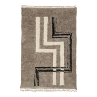 Angular Geometric Key-Line Hand-Knotted Wool Rug | 9'10" X 6'9" | One of a Kind For Sale