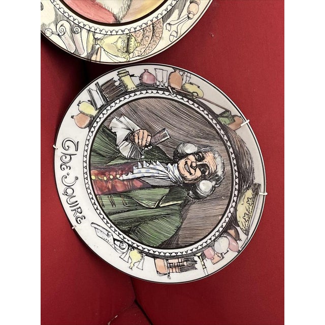 Jester, Falconer, Mayor, Squire, Huntsman, Admiral & Doctor Plates from Royal Doulton, Set of 7 For Sale - Image 5 of 17