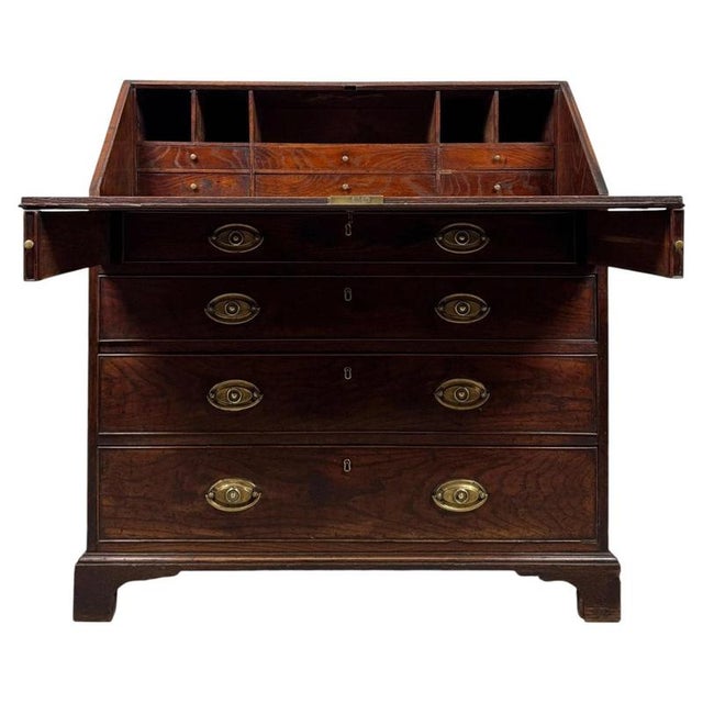 Antique English Georgian Oak Bureau, 1700s For Sale - Image 3 of 14