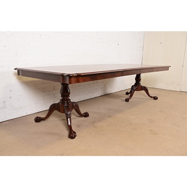 Thomasville Thomasville Chippendale Banded Flame Mahogany Double Pedestal Extension Dining Table, Newly Refinished For Sale - Image 4 of 15