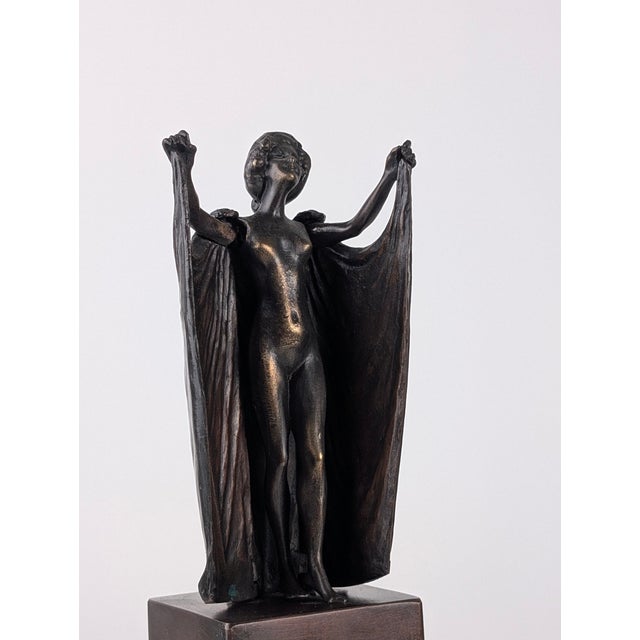Metal Carl Kauba, Articulated Sculpture of a Woman, 1900s, Bronze on Marble Base For Sale - Image 7 of 15