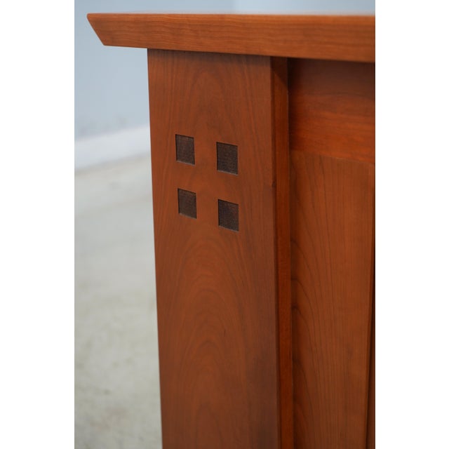 Stickley Stickley Craftsmen Queen Size Cherry Arts & Crafts Bed For Sale - Image 4 of 12