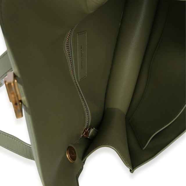 Light Green Smooth Calfskin Le Carre Satchel For Sale - Image 9 of 9
