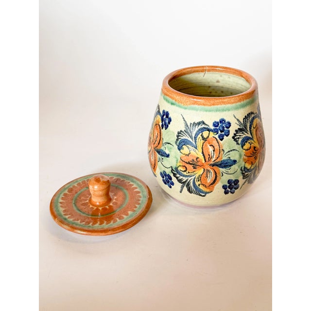 Mexican Mexican Majolica Lidded Canister Jar, Signed Capelo Guanajuato For Sale - Image 3 of 5