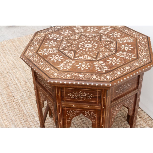 Dark Walnut Eight-Point Star Inlay End Table For Sale - Image 4 of 10