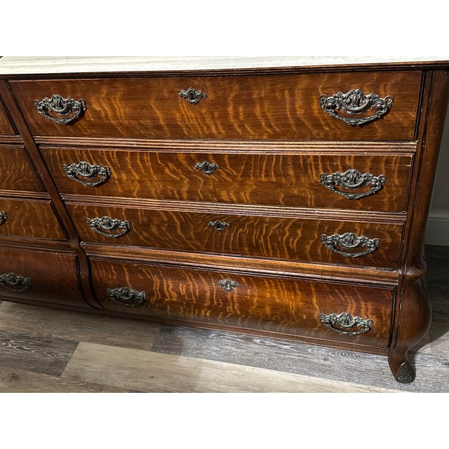 Brown Vintage 20th Century Pulaski Furniture Corp. Quarter Sawn Tiger Oak Dresser With Marble Top For Sale - Image 8 of 11
