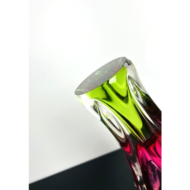 Model 316/1/25 Pink and Green Art Glass Vase by Josef Hospodka for Chřibská, Czechoslovakia, 1960s For Sale - Image 10 of 11