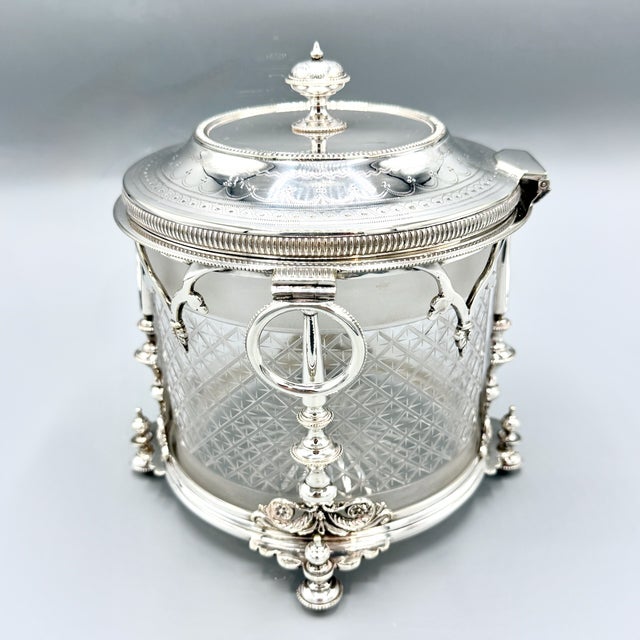 Antique Edwardian English Biscuit Barrel with Silver Plated and Cut Glass Liner, England, 1900 For Sale - Image 9 of 18