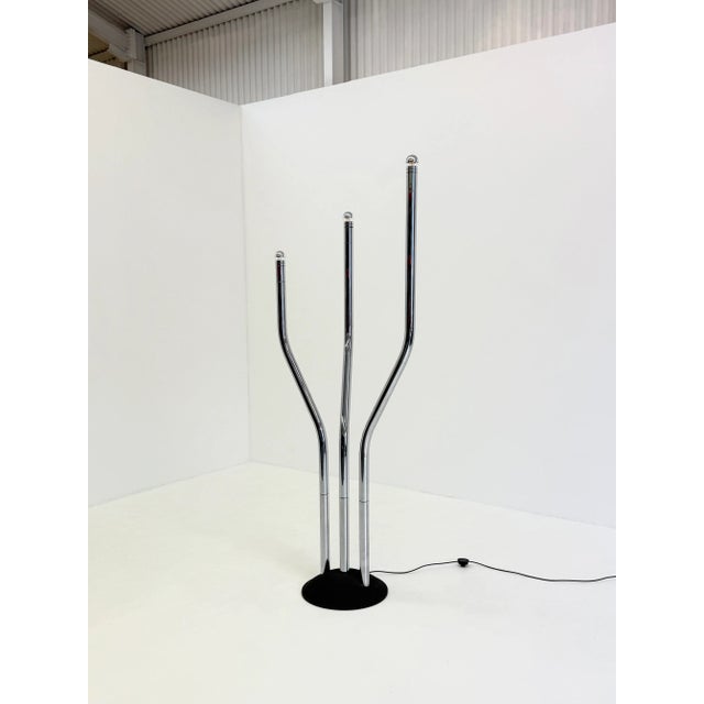 Tubular Chrome Frame Floor Lamp attributed to Goffredo Reggiani, 1970s For Sale - Image 9 of 12