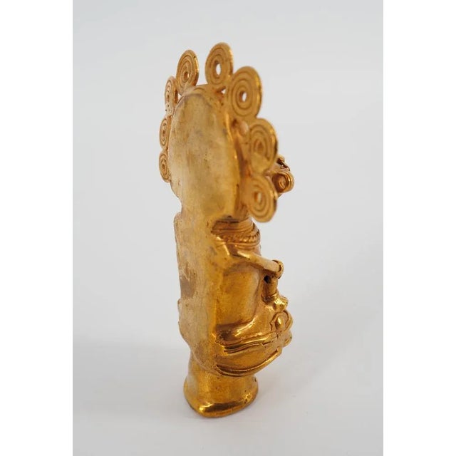 Colombian Taïrona Tumbaga Statuette of Servant of the Deities For Sale - Image 3 of 7