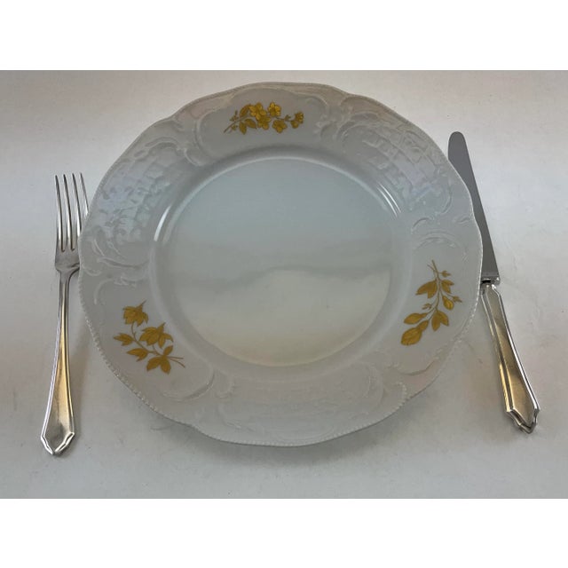 1New 980s Porcelain With Gold Roses by Rosenthal - Set of 78 Pieces 1 For Sale - Image 13 of 18