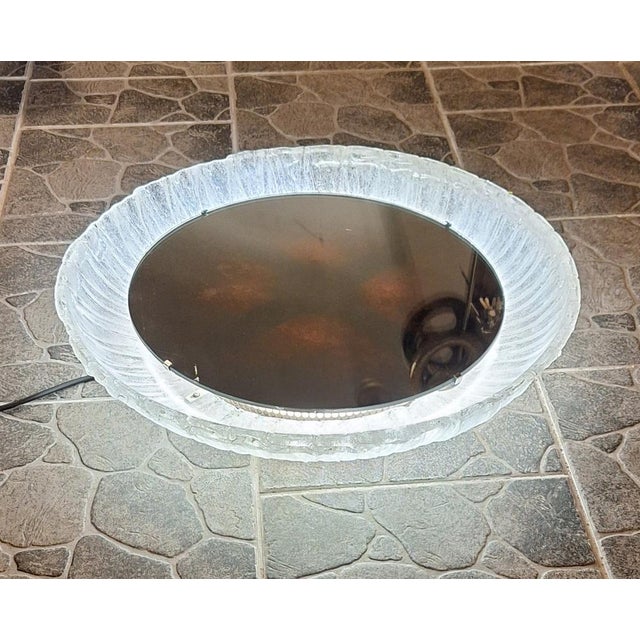 1970s Vintage Illuminated Wall Mirror from Hustadt-Leuchten, 1970s For Sale - Image 5 of 9