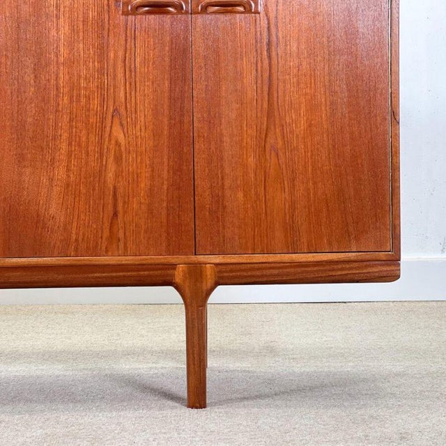 Dunbar Collection Sideboard by Tom Robertson for McIntosh For Sale - Image 14 of 17