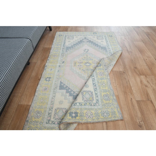 1970s Vintage Handmade Wool Cotton Pink Area Rug For Sale - Image 4 of 11