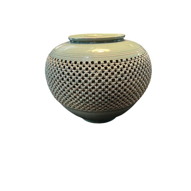 Late 20th Century Late 20th Century Highly Reticulated Large Korean Celadon Pot For Sale - Image 5 of 12