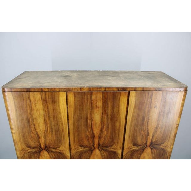 Bauhaus Walnut Finish Wardrobe attributed to Vichr & Spol, Former Czechoslovakia, 1930s For Sale - Image 4 of 18