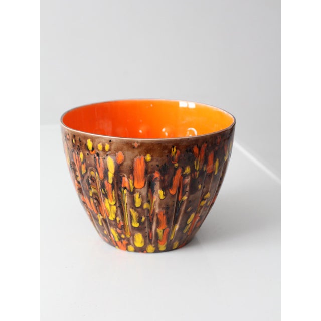 Mid-Century Ox Mold Pottery Bowl For Sale - Image 9 of 10