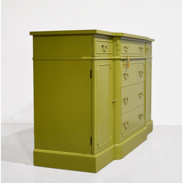 Vintage Georgian-Style Breakfront Sideboard by Metz Furniture in Green - Newly Painted For Sale In Chicago - Image 6 of 15