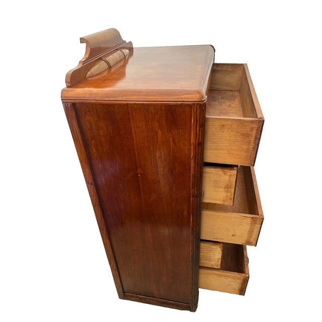 1920s Gorgeous Art Deco Dresser Chest, Rare Five Drawers, Bakelite and Brass Pulls, Waterfall Top For Sale In Palm Springs - Image 6 of 11