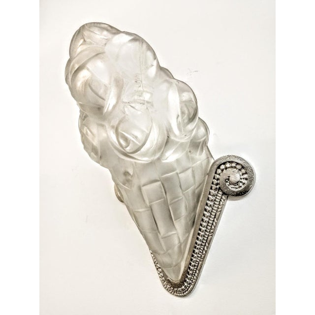 David Gueron Degue French Art Deco Wall Sconces Signed by Degue - a Pair For Sale - Image 4 of 8