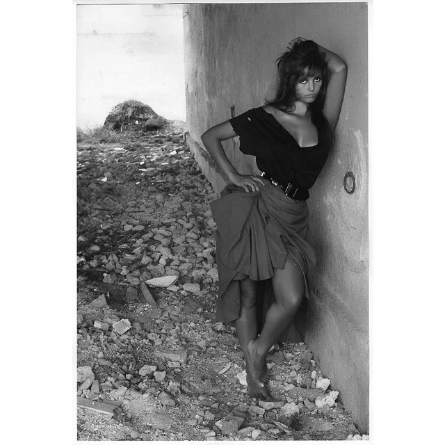 Caio Garrubba, Claudia Cardinale, 1969, Silver Gelatin Print For Sale - Image 4 of 4