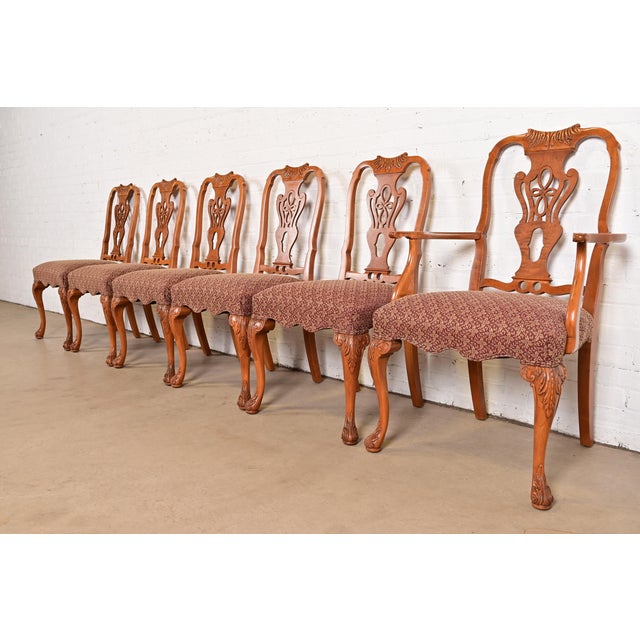Romweber Antique Georgian Carved Walnut Side Chairs or Dining Chairs, Set of Four For Sale - Image 13 of 14