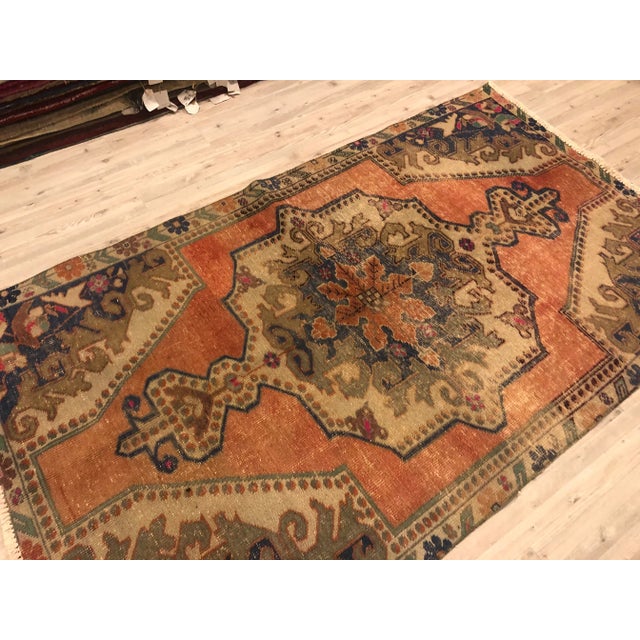 Apricot Vintage Oushak Handmade Turkish Rug- 3′11″ × 6′9″ For Sale - Image 8 of 11