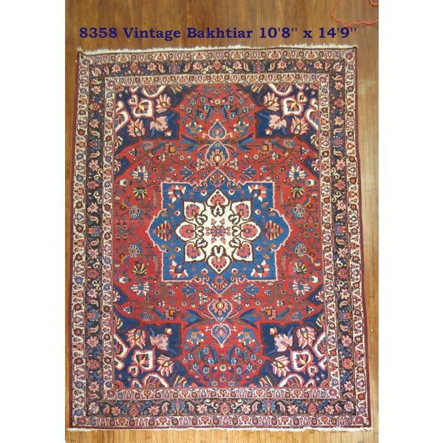 Oversize Traditional Bakhtiari Rug, 10'8'' X 14'9'' For Sale - Image 10 of 10