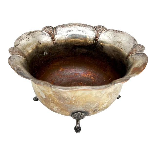 Early 20th C. Silver Plated Scalloped Footed Bowl by Wm Rogers – Classical / Traditional For Sale