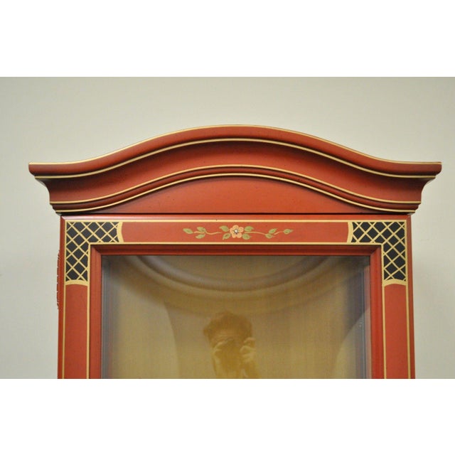 Vintage Jasper Oriental Chinoiserie Red Display China Curio
