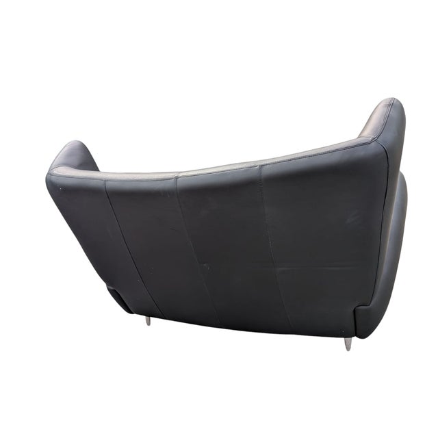 2000 - 2009 Vladimir Kagan Wingback American Leather Studio Fiftyish Black Leather Sofa Silver-Toned Feet For Sale - Image 5 of 7