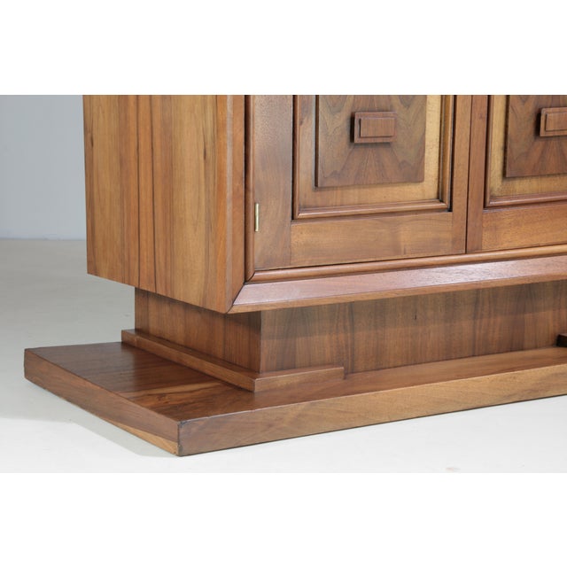 Art Deco French Walnut Bar Cabinet, 1930 For Sale - Image 14 of 18