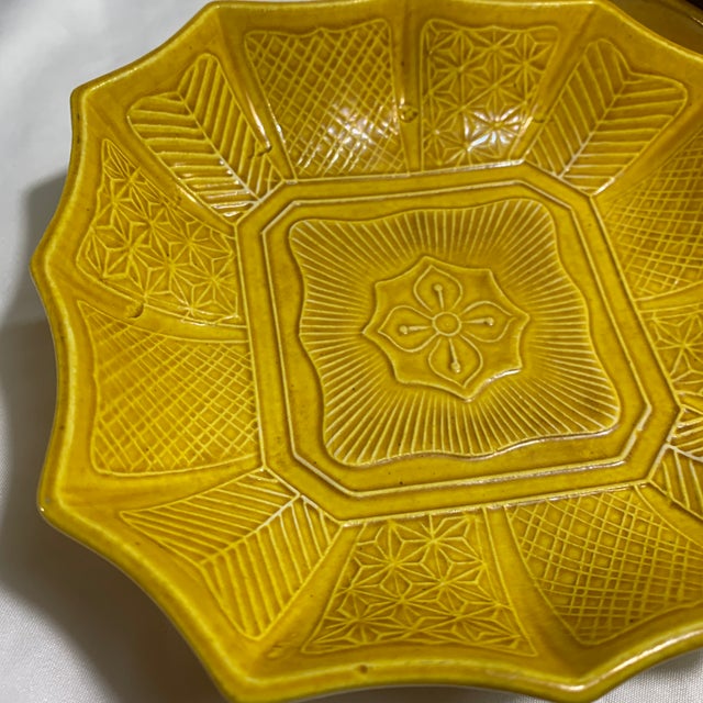 Late 19th Century Late 19th Century Mustard Yellow Japanese Awaji Ware Dishes C. Meiji Period (1868–1912) - Set of 4 For Sale - Image 5 of 7