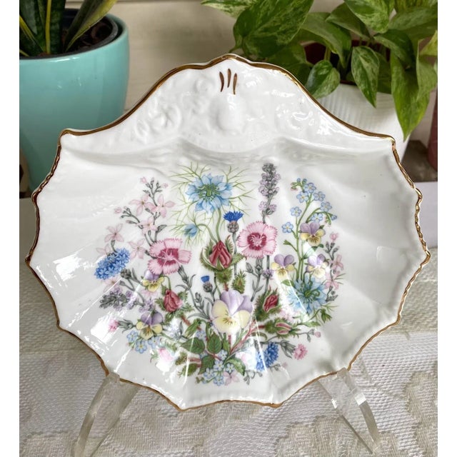 Vintage Aynsley, John Wild Tudor Shell Shaped Trinket Dish - Roses, Thistles, Flowers, Swirled For Sale In Washington DC - Image 6 of 6