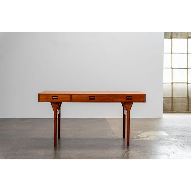 Teak Desk by Nanna Ditzel Søren Willadsen, 1960s Superbly crafted design classic by Nanna Ditzel, manufactured by Søren...