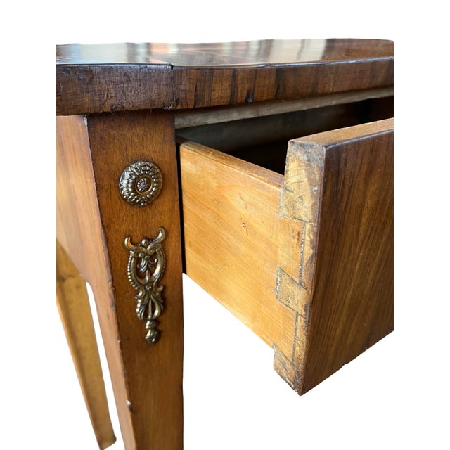 19th Century Italian Walnut Bedside Tables Pair For Sale - Image 18 of 18