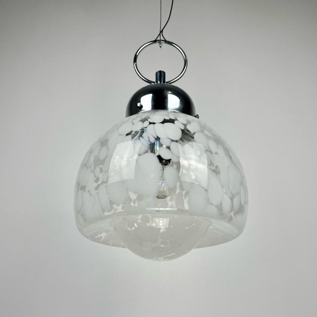 Mid-Century White Speckled Murano Glass Pendant Lamp For Sale - Image 6 of 7