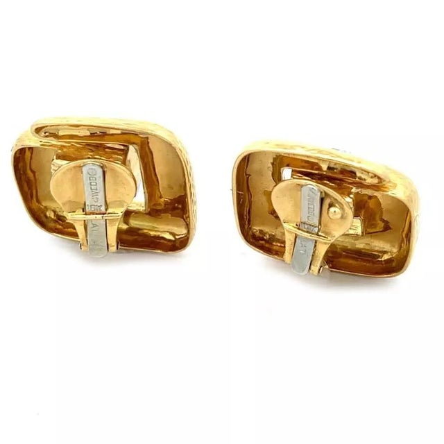 David Webb Diamond 18k & Platinum "G" Shape Large Clip On Earrings For Sale - Image 4 of 7