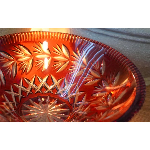 1920s Bohemian Red Cut to Clear Crystal Decorative Bowl. For Sale - Image 6 of 6