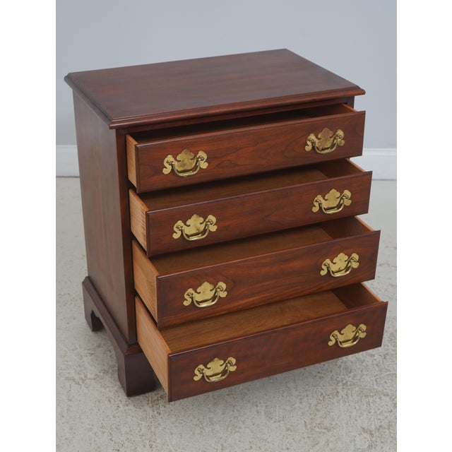 Chippendale Henkel Harris Cherry 4 Drawer Bachelors Chest For Sale - Image 3 of 16