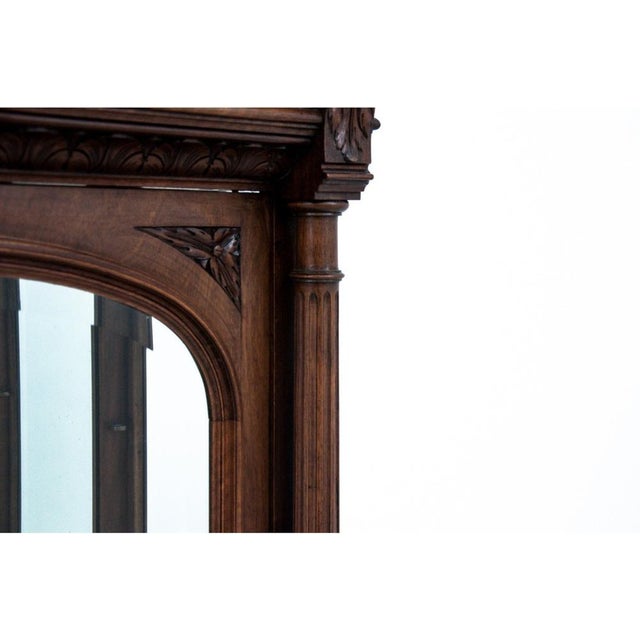 French Showcase, 1800s For Sale - Image 9 of 11