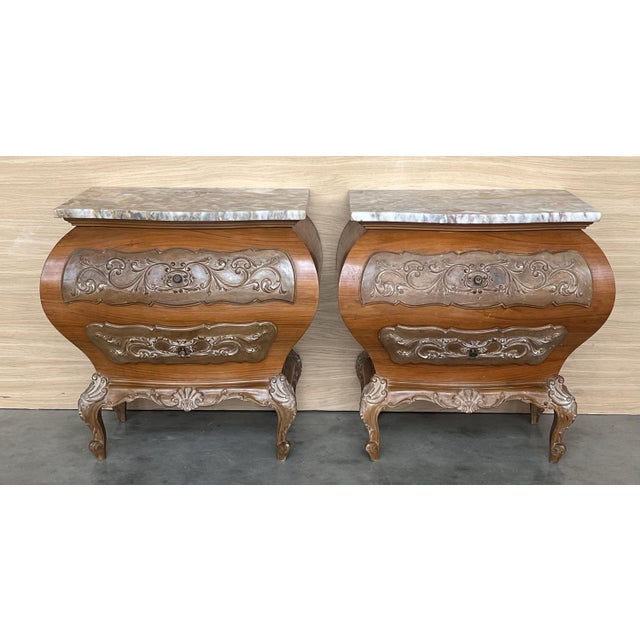 Bombé Carved Nightstand with Three Drawers and Marble Top by Mariano Garcia, 1950, Set of 2 For Sale - Image 4 of 14