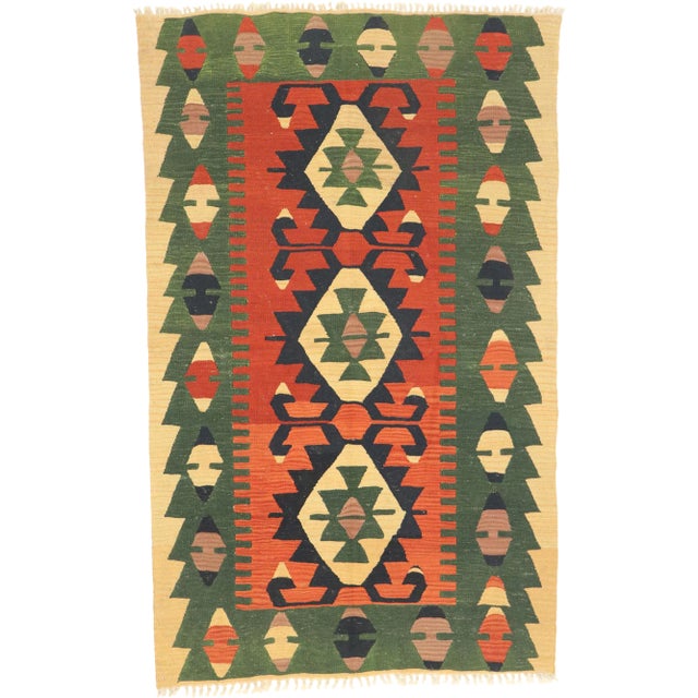 Vintage Persian Shiraz Kilim Rug - 03'07 X 05'09 For Sale