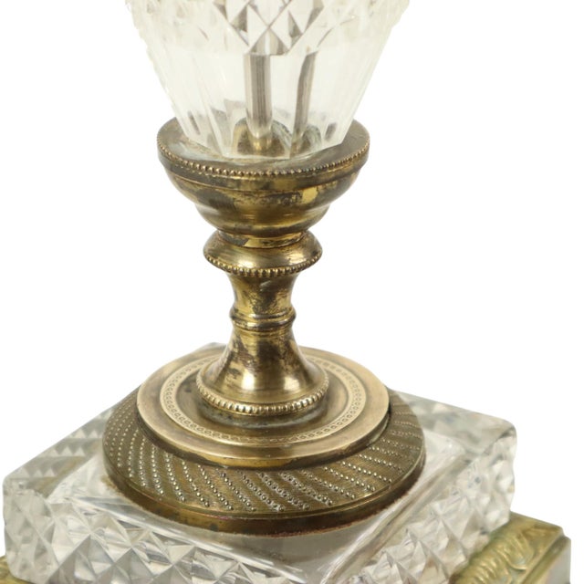 Empire Table Lamp in Cut Crystal with Diamond Pattern and Gilt Bronze, 1890s For Sale - Image 12 of 17