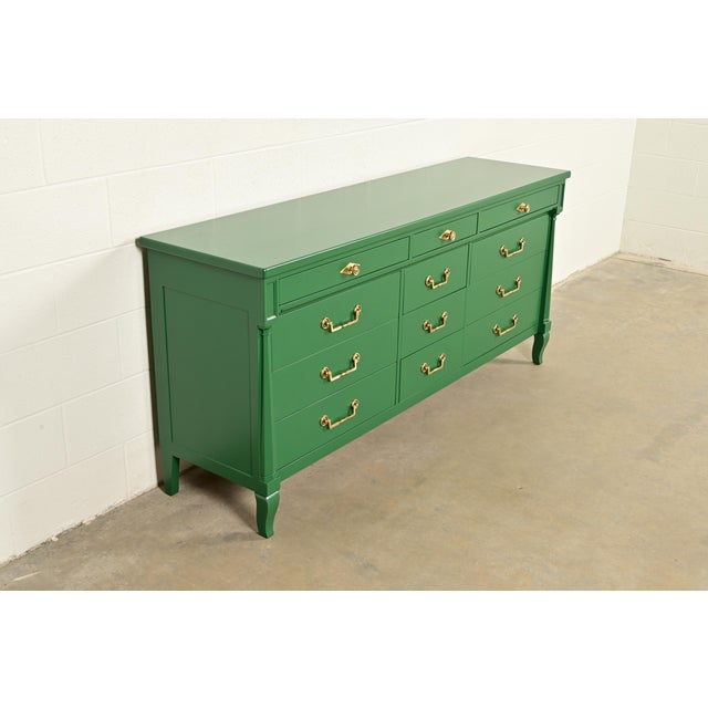 John Widdicomb John Widdicomb French Regency Louis XVI Green Lacquered Dresser or Credenza, Newly Refinished For Sale - Image 4 of 18