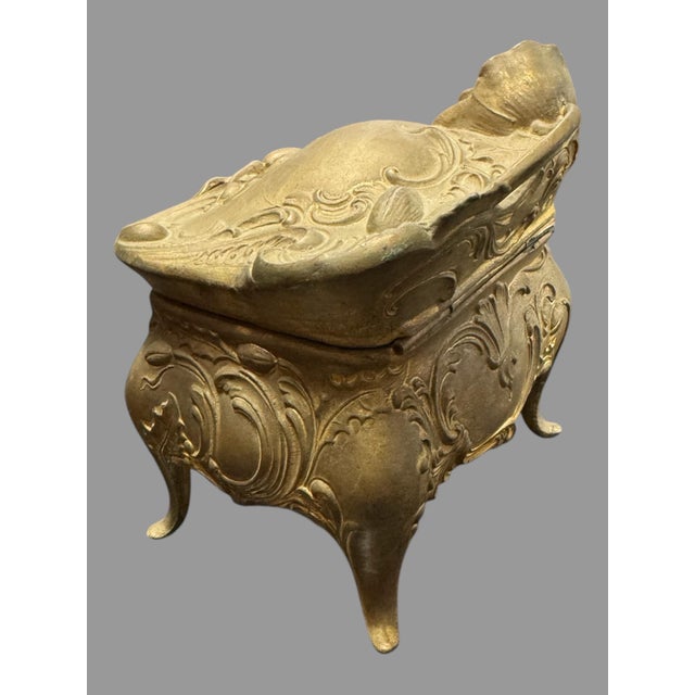 Metal Mid 20th Century Antique Victorian Style Floral Embossed Gilt Metal Jewel Casket Box For Sale - Image 7 of 9