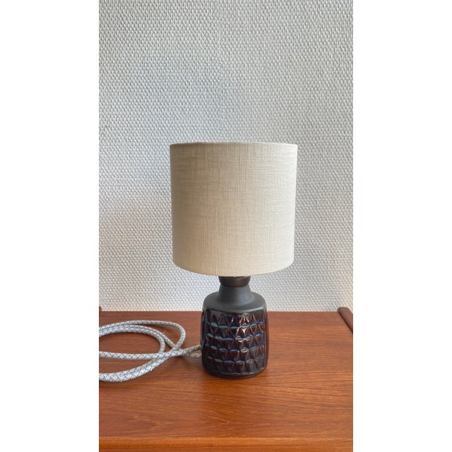 1960s Danish Blue Series Stoneware Table Lamp by Einar Johansen for Søholm Stentøj, 1960s For Sale - Image 5 of 10